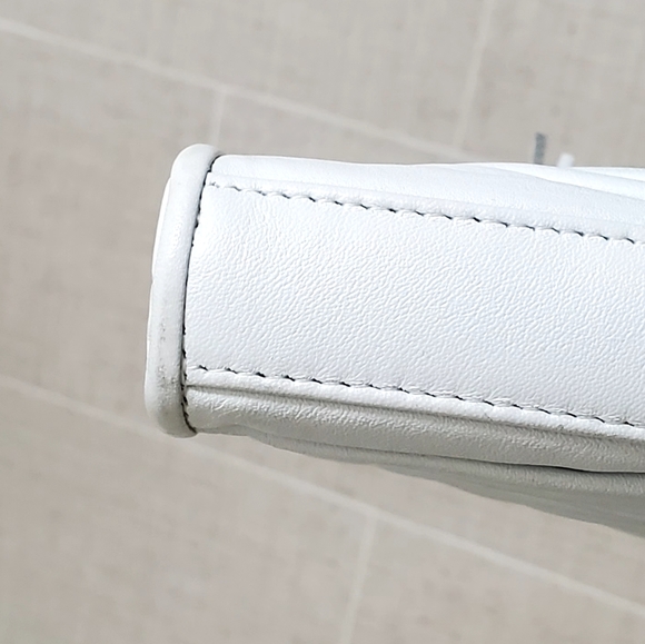 Vintage Brio! Fan Shape White Leather Convertible Bag, Fringe Tassle, EUC - Picture 10 of 15